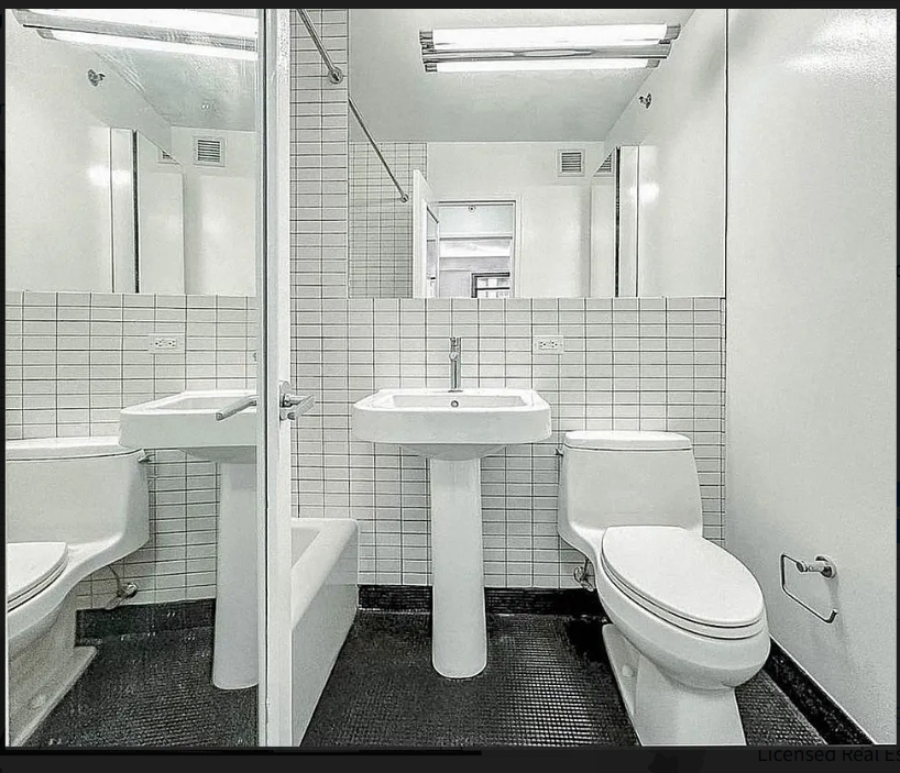 222 East 39th Street - Photo 1