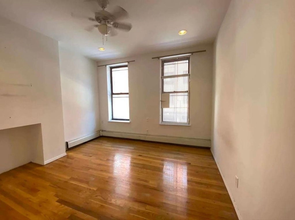 57 Clinton Street - Photo 0