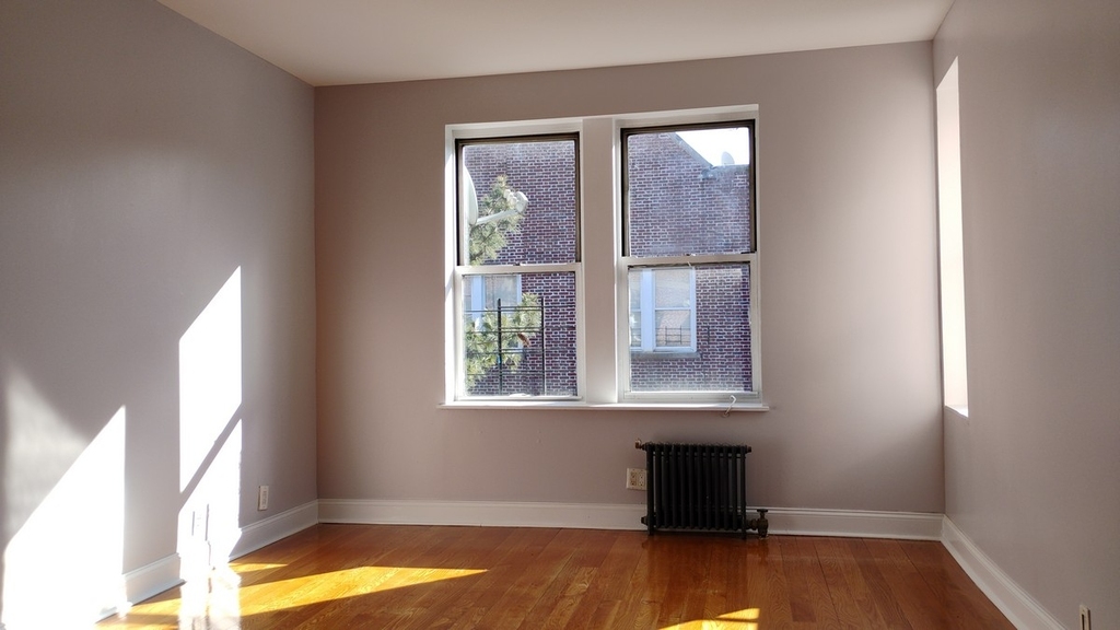 1 bedroom - Vermilyea Ave - Photo 1