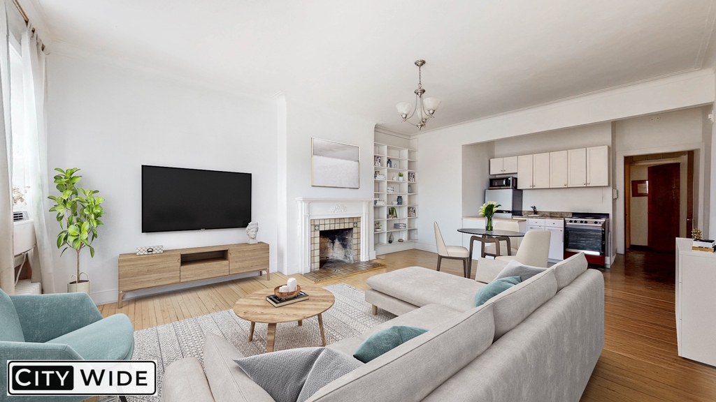 77 Christopher Street - Photo 0