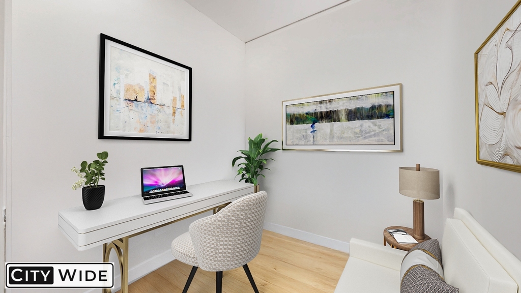 77 Christopher Street - Photo 2