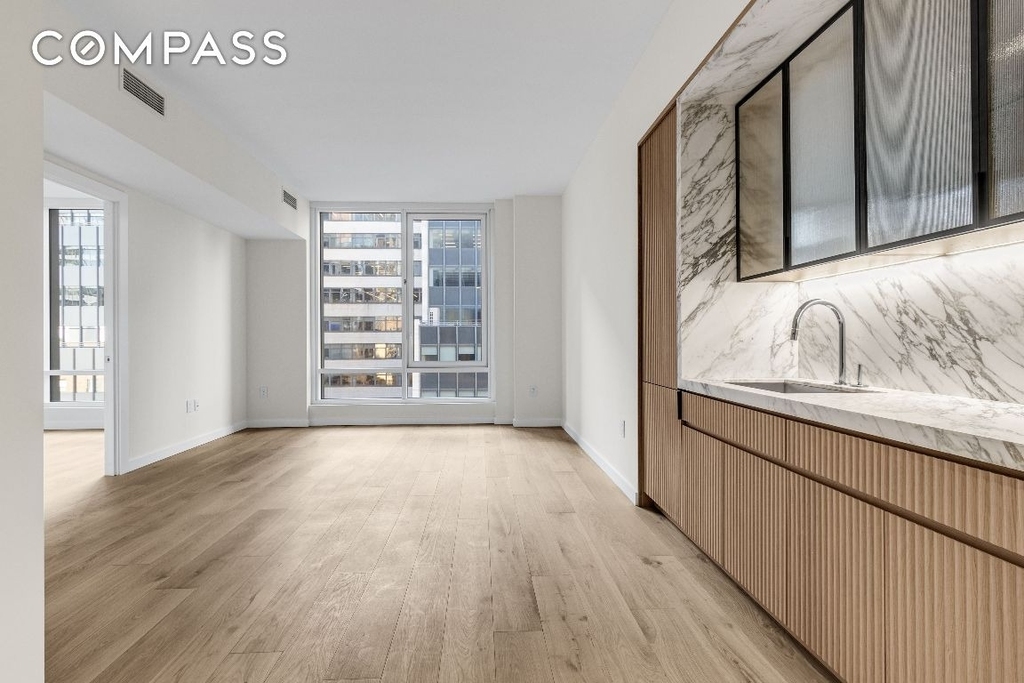 135 E 47th Street - Photo 0