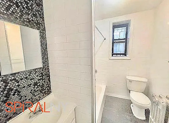 518 East 51st Street - Photo 10