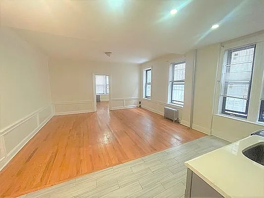 518 East 51st Street - Photo 13