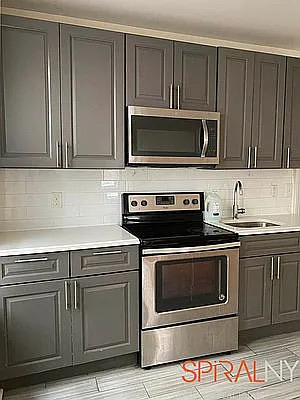 518 East 51st Street - Photo 7