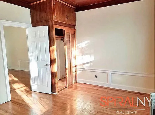 518 East 51st Street - Photo 2