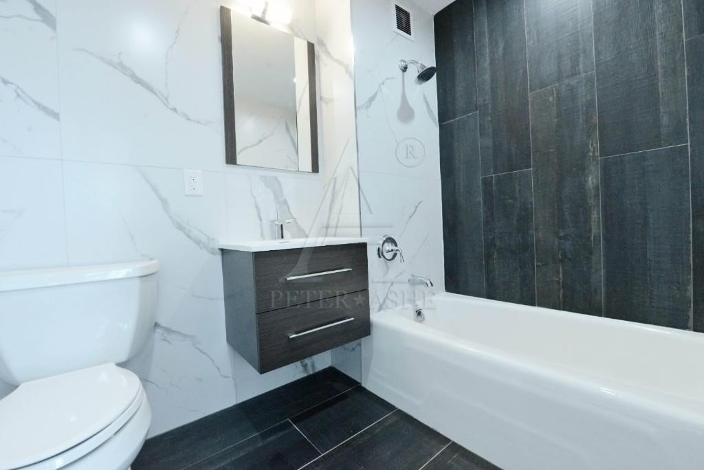 2183 3rd Avenue - Photo 8