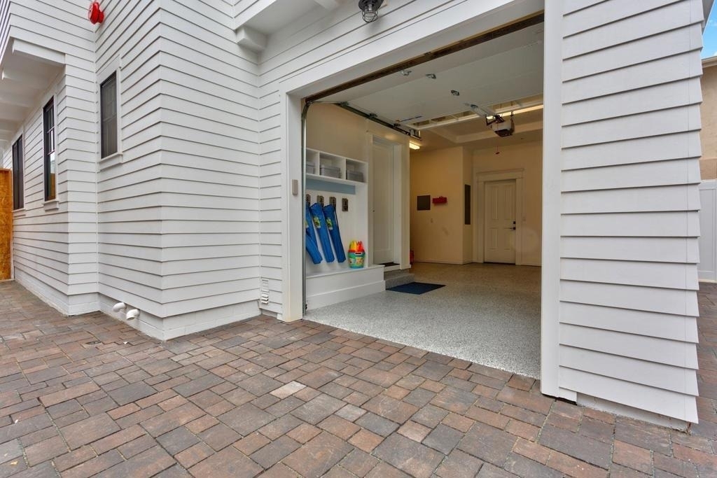 1048 Isabella Ave - Photo 32