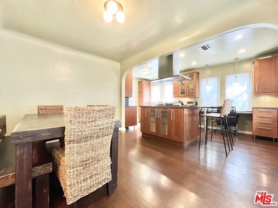 630 North Gardner St - Photo 5