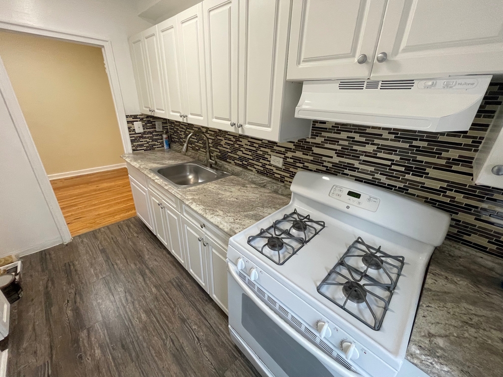 99-58 66th Avenue - Photo 3