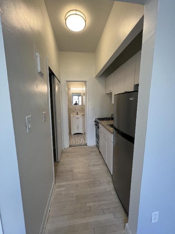 306 E 89th Street - Photo 9