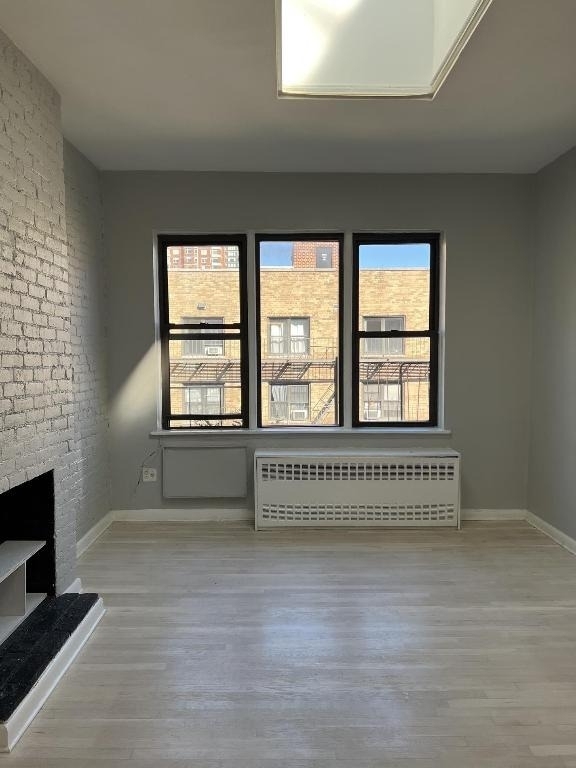 306 E 89th Street - Photo 7