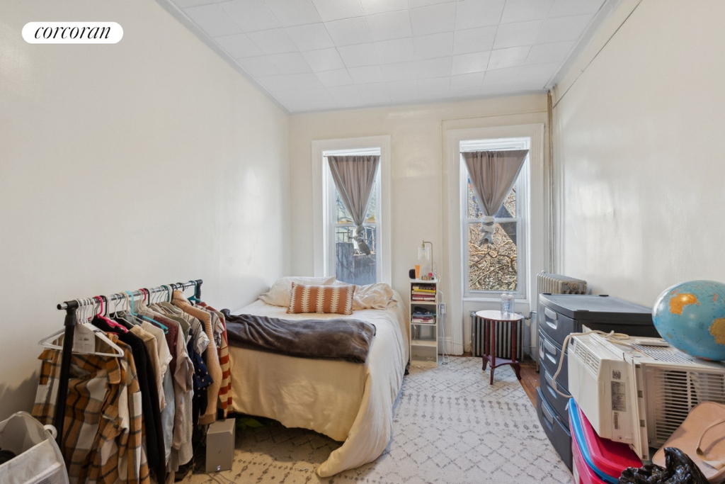 186 Utica Avenue - Photo 2