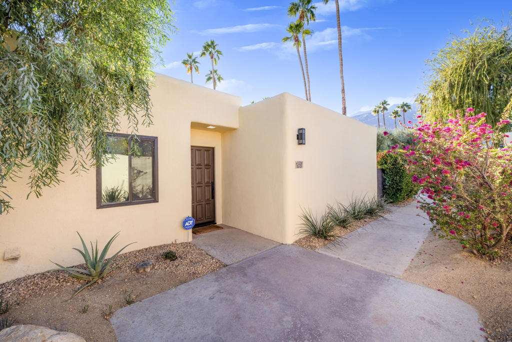1173 E Alejo Road - Photo 21