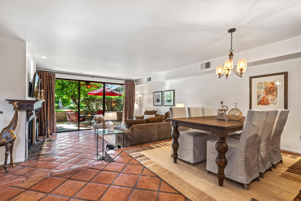 215 Calle Bravo - Photo 4