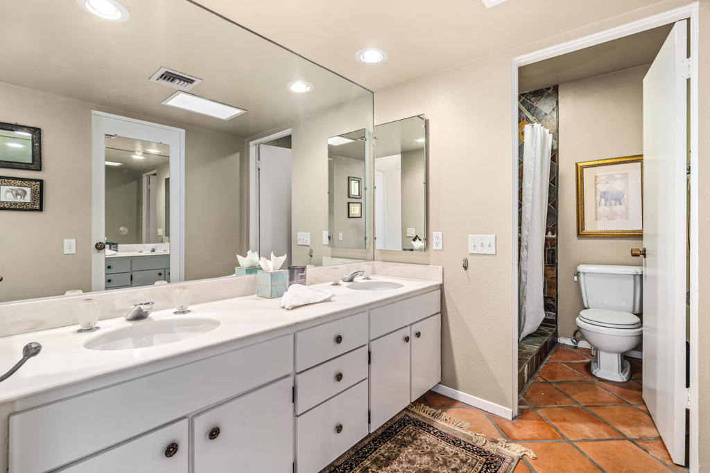 215 Calle Bravo - Photo 32