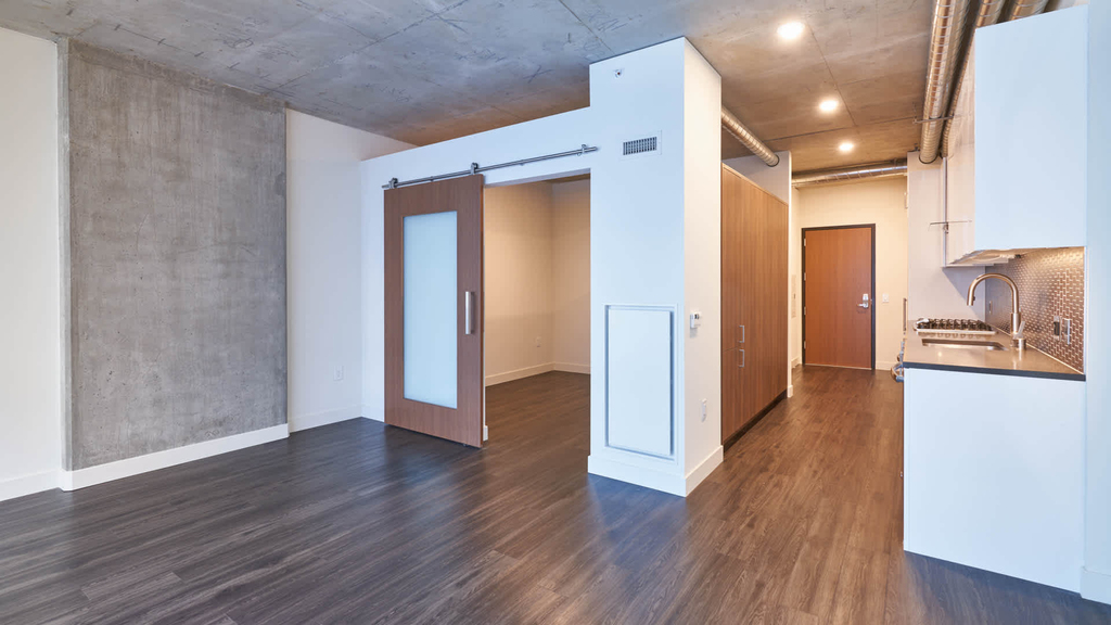 1600 2nd Ave - Photo 6
