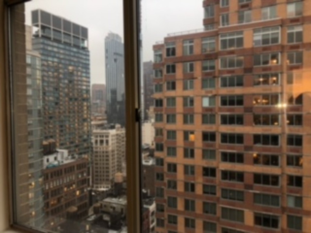 Sixth Avenue - Photo 3