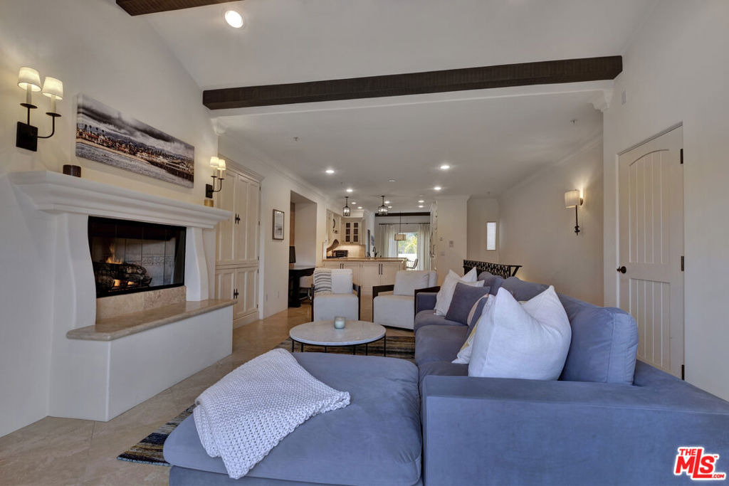 211 Bath Street - Photo 12