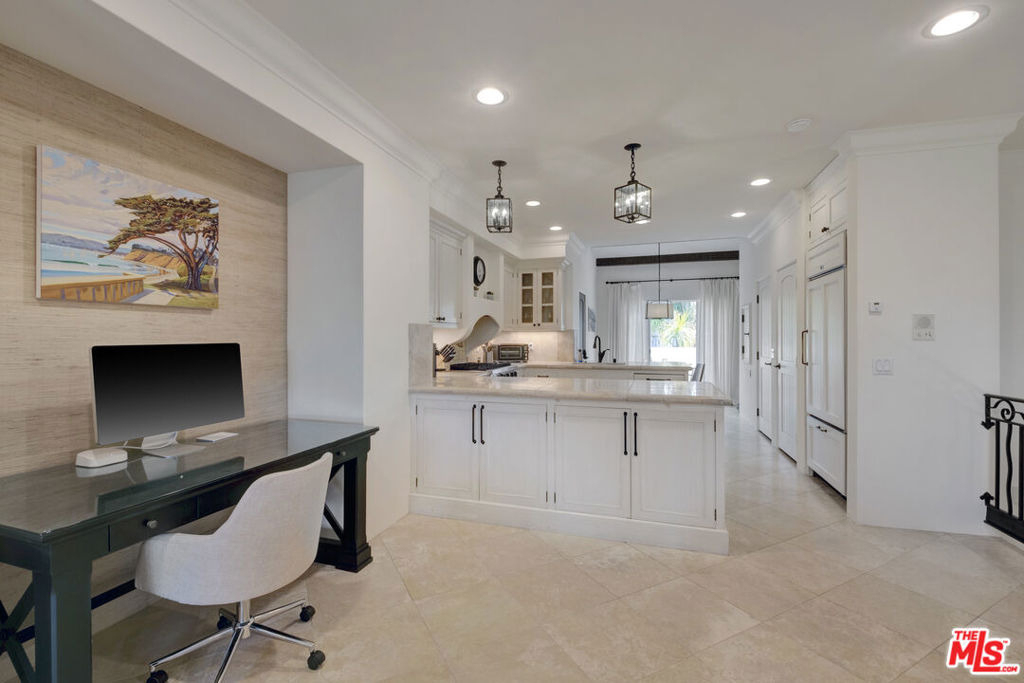 211 Bath Street - Photo 13