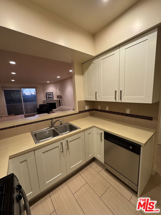 11722 Ohio Avenue - Photo 5