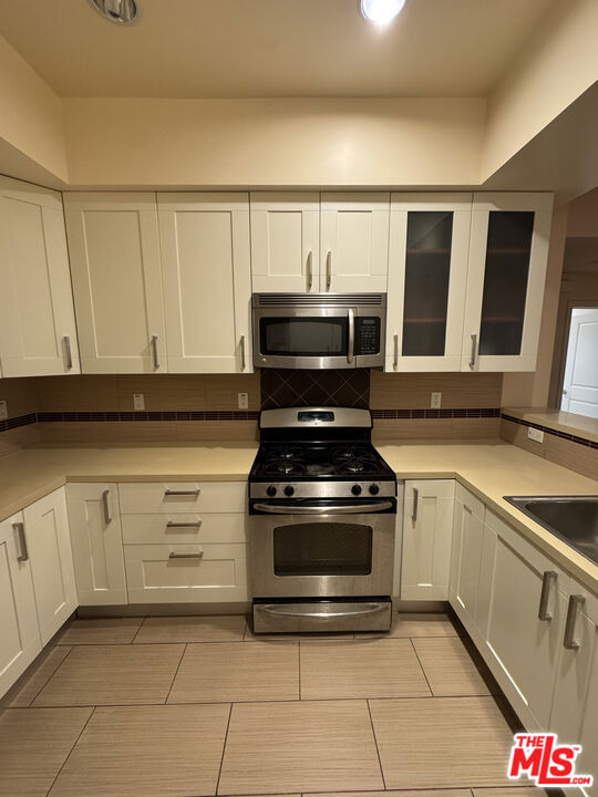 11722 Ohio Avenue - Photo 2