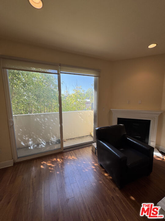 11722 Ohio Avenue - Photo 8
