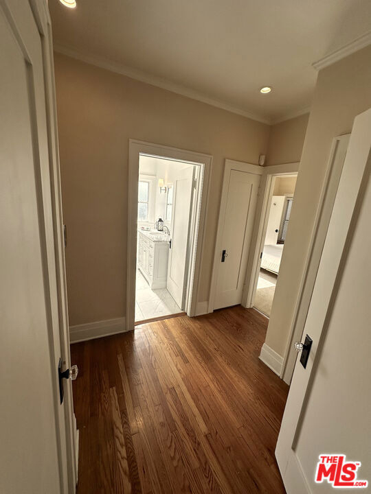 10736 Ashton Avenue - Photo 11
