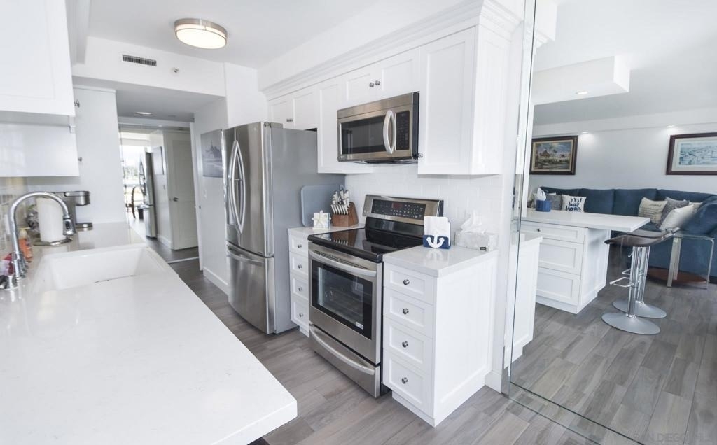 1710 Avenida Del Mundo - Photo 12