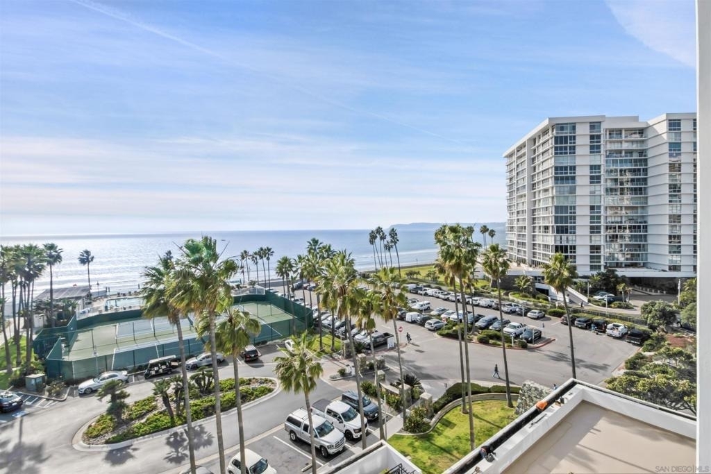 1810 Avenida Del Mundo - Photo 31