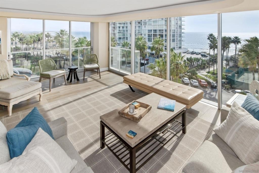 1810 Avenida Del Mundo - Photo 6