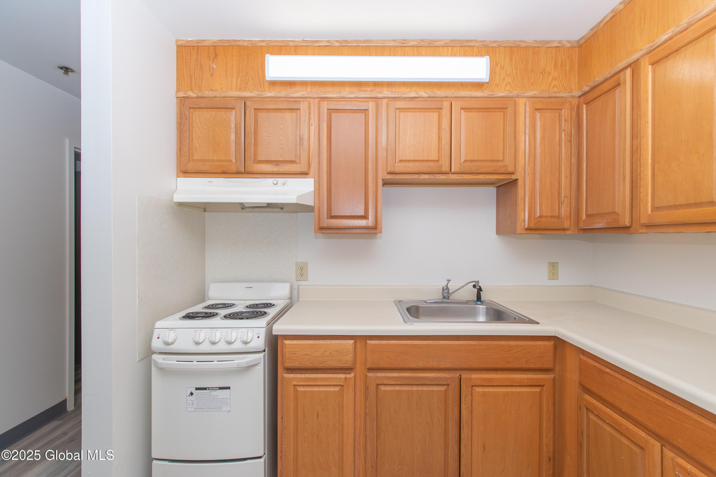 2006 Central Avenue - Photo 11