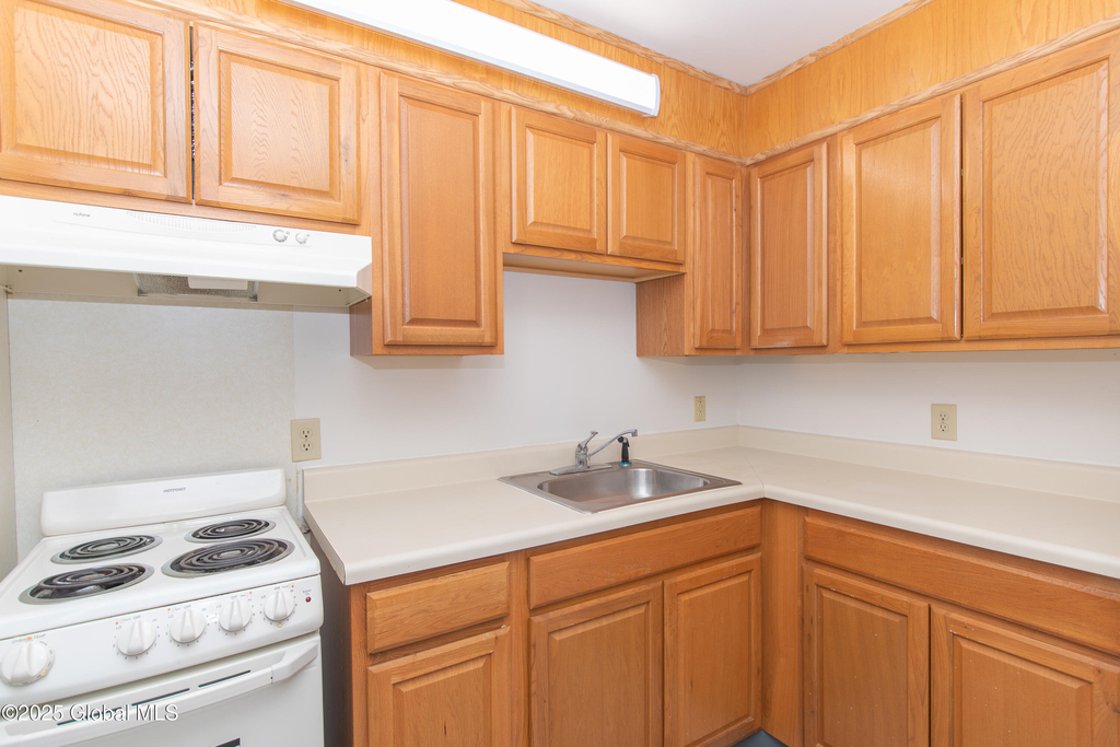 2006 Central Avenue - Photo 10