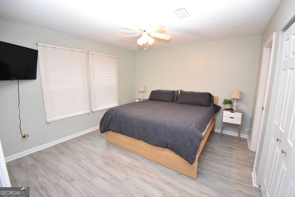 208 Gunter Street - Photo 15