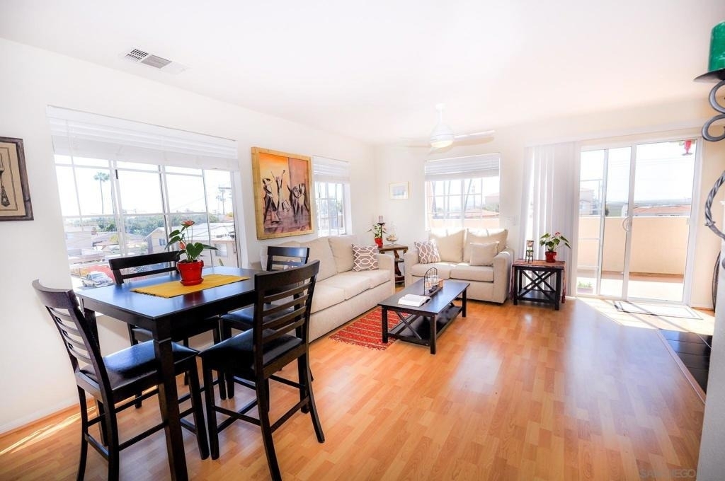 207 Elkwood - Photo 2