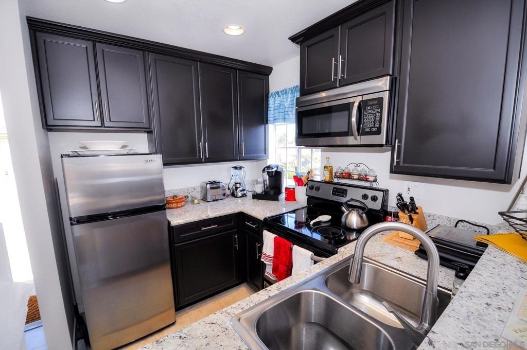 207 Elkwood - Photo 7