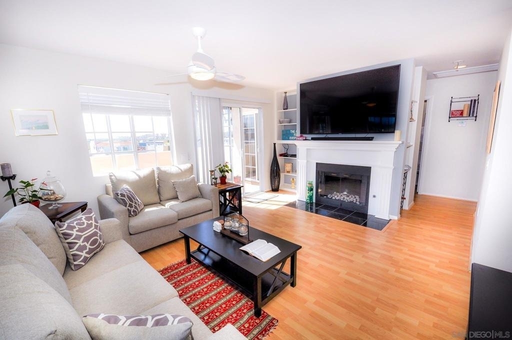 207 Elkwood - Photo 1