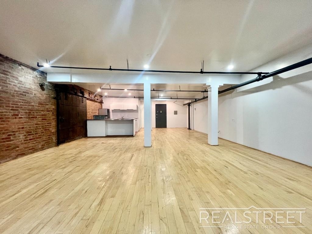 337 Kent Avenue - Photo 4