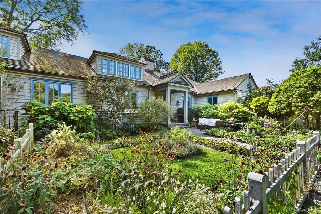 106 Old Stone Hill Road - Photo 1