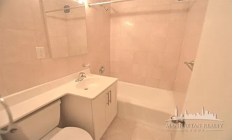 333 East 49th Street - Photo 3