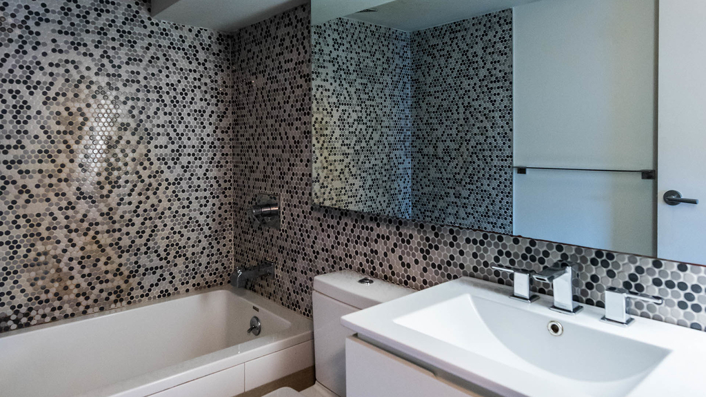 100 Dupont Street - Photo 14