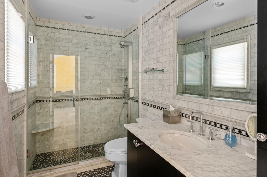 112 Ocean Road - Photo 10