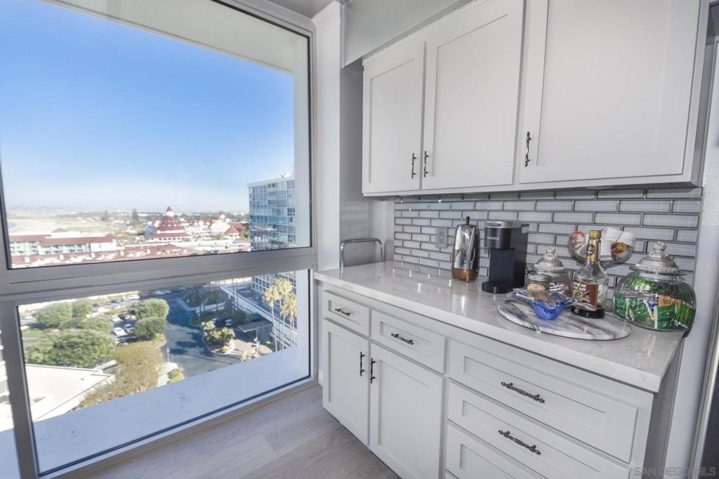 1730 Avenida Del Mundo - Photo 8