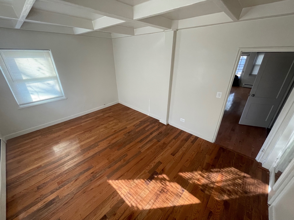 147-15 Village Road - Photo 7