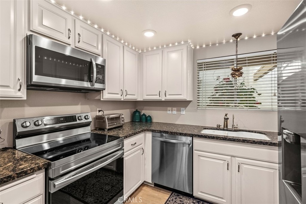3242 San Amadeo - Photo 18