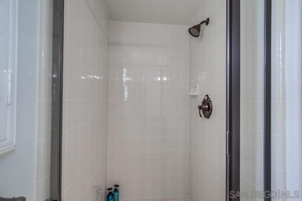 15562 Bristol Ridge Terrace - Photo 27