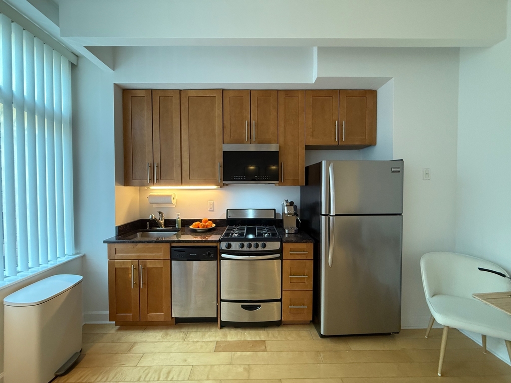 42 Wadsworth Terrace - Photo 4