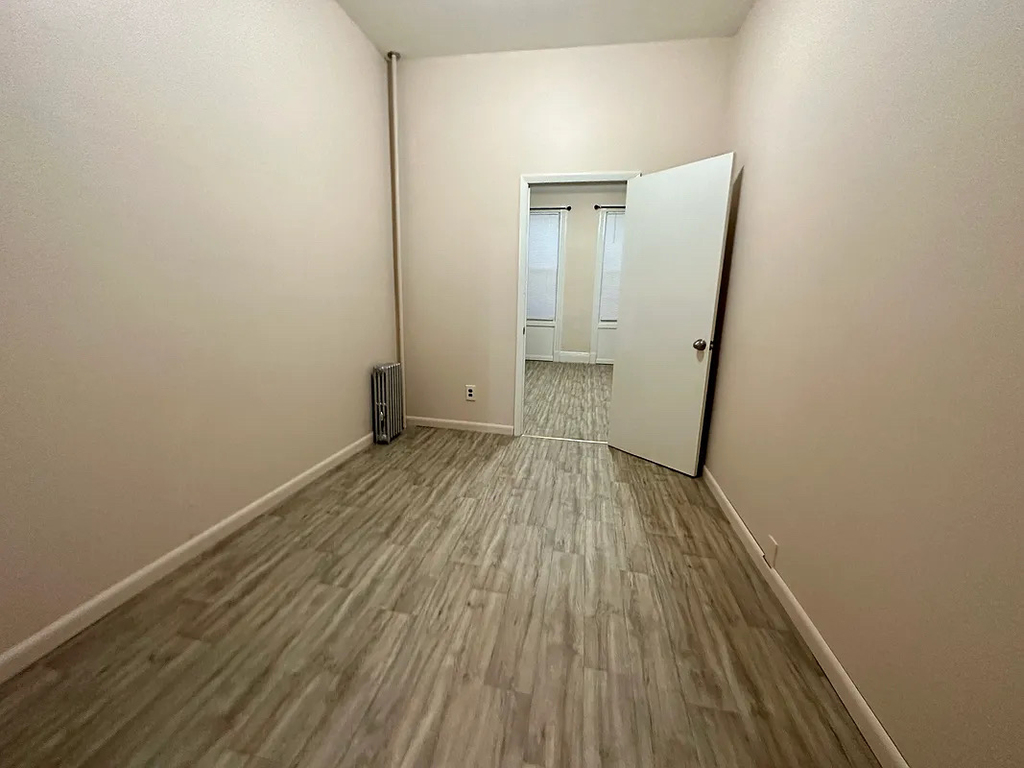 603 Fairview Avenue - Photo 4