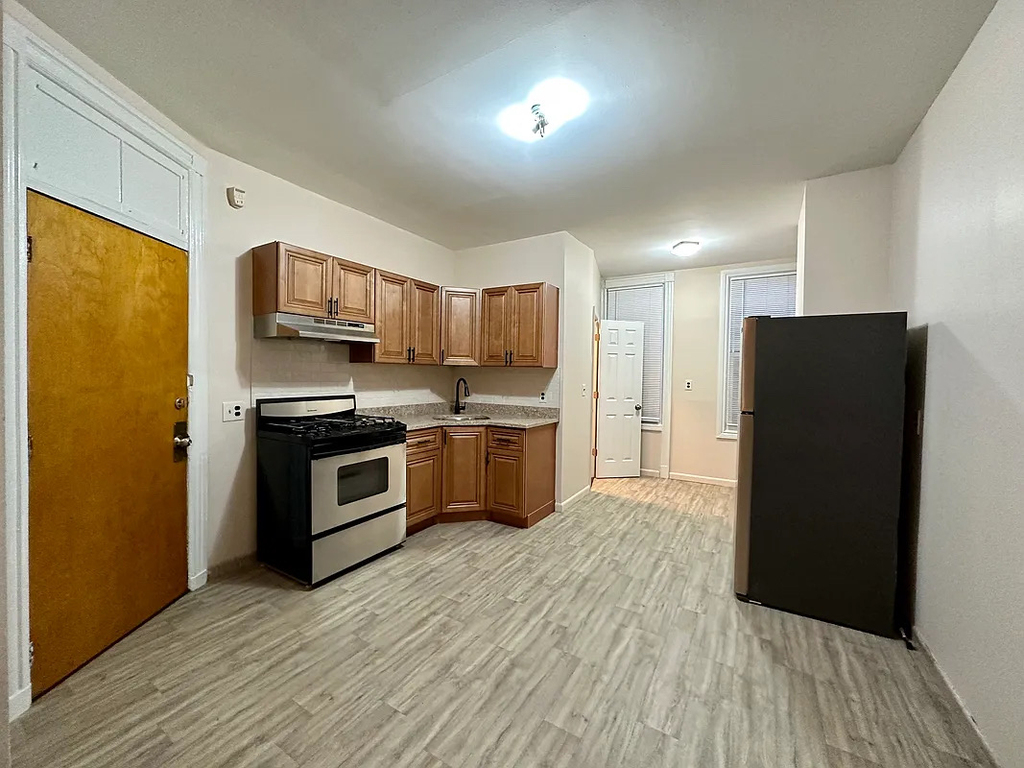 603 Fairview Avenue - Photo 5