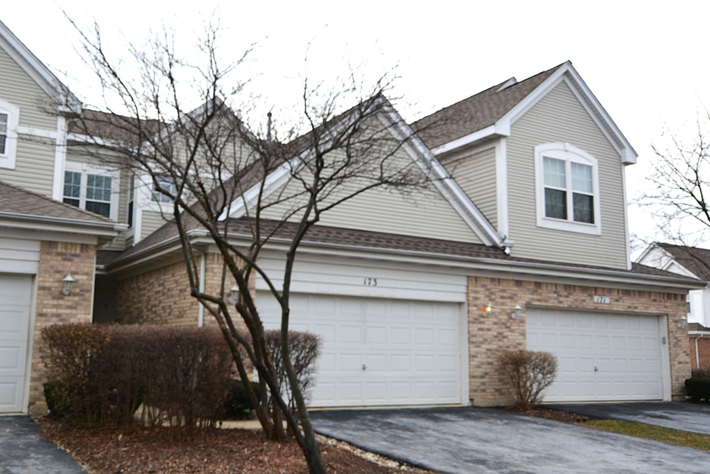 173 Bay Drive - Photo 1